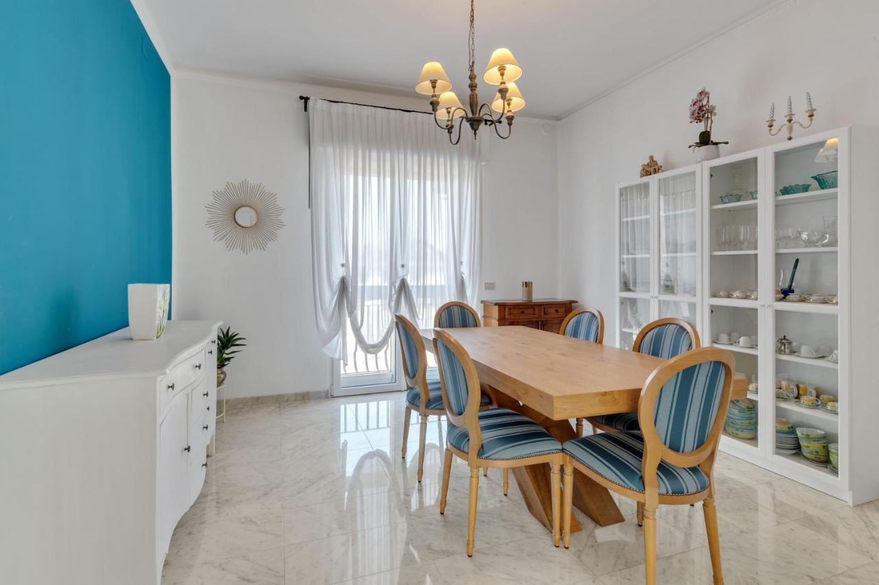 Elegant Blue Apartment Віченца Екстер'єр фото